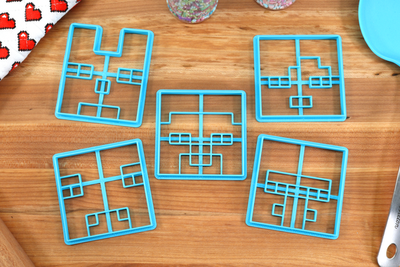 Minecraft Familiar Faces Set 1 Cookie Cutters- Alex, Cow, Steve, Villager, Wolf