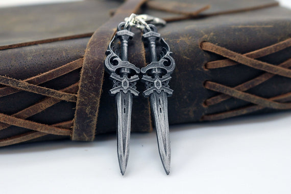 FFXV Ignis Dagger Keychain / Necklace Final Fantasy XV - LootCaveCo