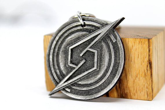 Super Metroid Screw Attack Keychain/Necklace -Samus Aran Gift or Samus Cosplay