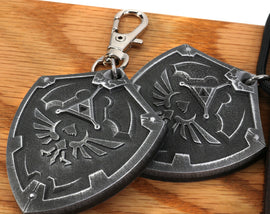 Zelda Hylian Shield Legend of Zelda Breath of the Wild Necklace - Nintendo/Zelda Gift