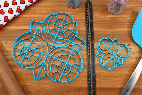 XL 12 Inch Zora Sapphire Cookie Cutter -  Zelda Cookie Cake  - Breathe of the Wild Cookie Cutter /  Nintendo Gift