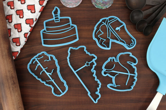 Kentucky Cookie Cutters - Kentucky State Outline, Horse Head, Gray Squirrel, Fried Chicken, Birthday Cake - KY Gift Idea
