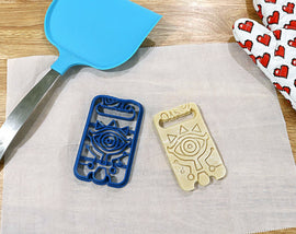 Legend of Zelda Cookie Cutters - Master Sword, Boss Key, Deku Shield, Lens of truth, Sheikah Slate - Breath of the Wild / Nintendo Gift - LootCaveCo
