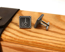 Red Mage FFXIV Job Cufflinks - RDM Metal Resin, Final Fantasy 14 FF14 Soul Crystal - LootCaveCo