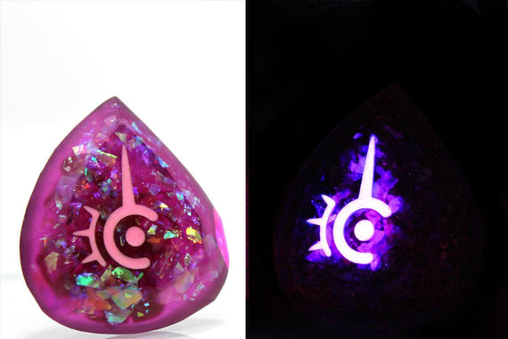 Twinkle Red Mage FFXIV Glow in the Dark Soul Crystal/RDM Job Stone Final Fantasy XIV FF14 - LootCaveCo