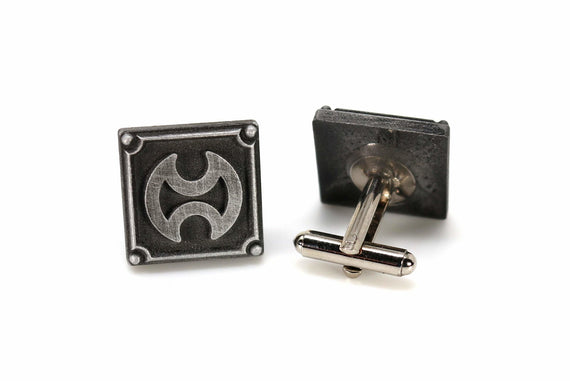 Warrior FFXIV Job Cufflinks - WAR Metal Resin, Final Fantasy 14 FF14 Soul Crystal - LootCaveCo