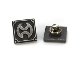 Warrior FFXIV Job Pin - WAR Metal Resin, Final Fantasy 14 FF14 Soul Crystal - LootCaveCo